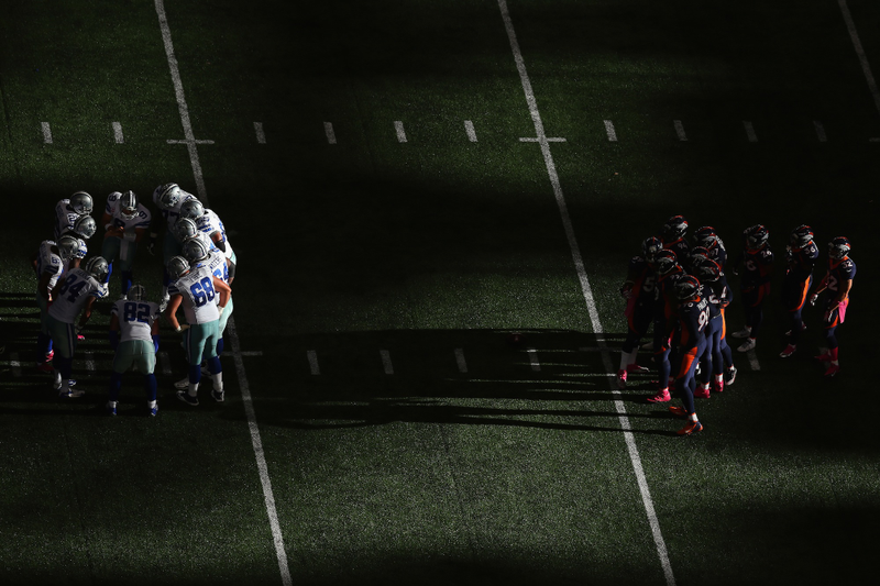 Illustration for article titled Sunset At JerryWorld